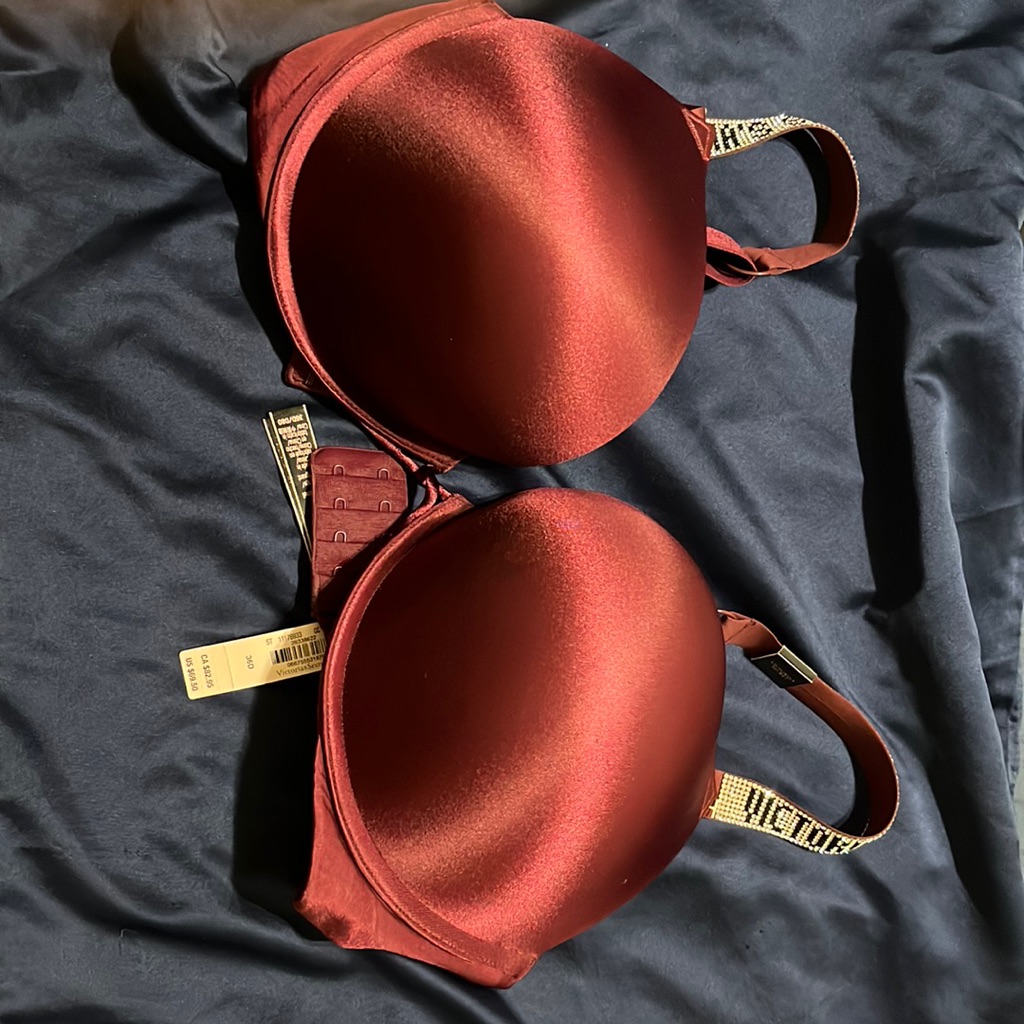 Victoria Secret Bombshell Brand New
